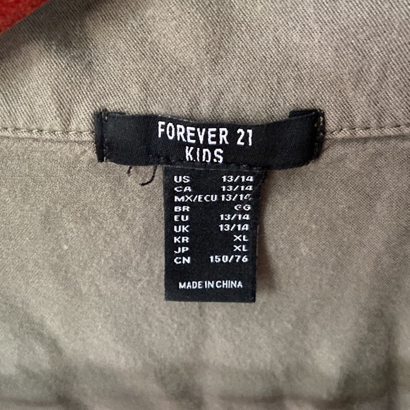 Forever 21 button down - Picture 3 of 3